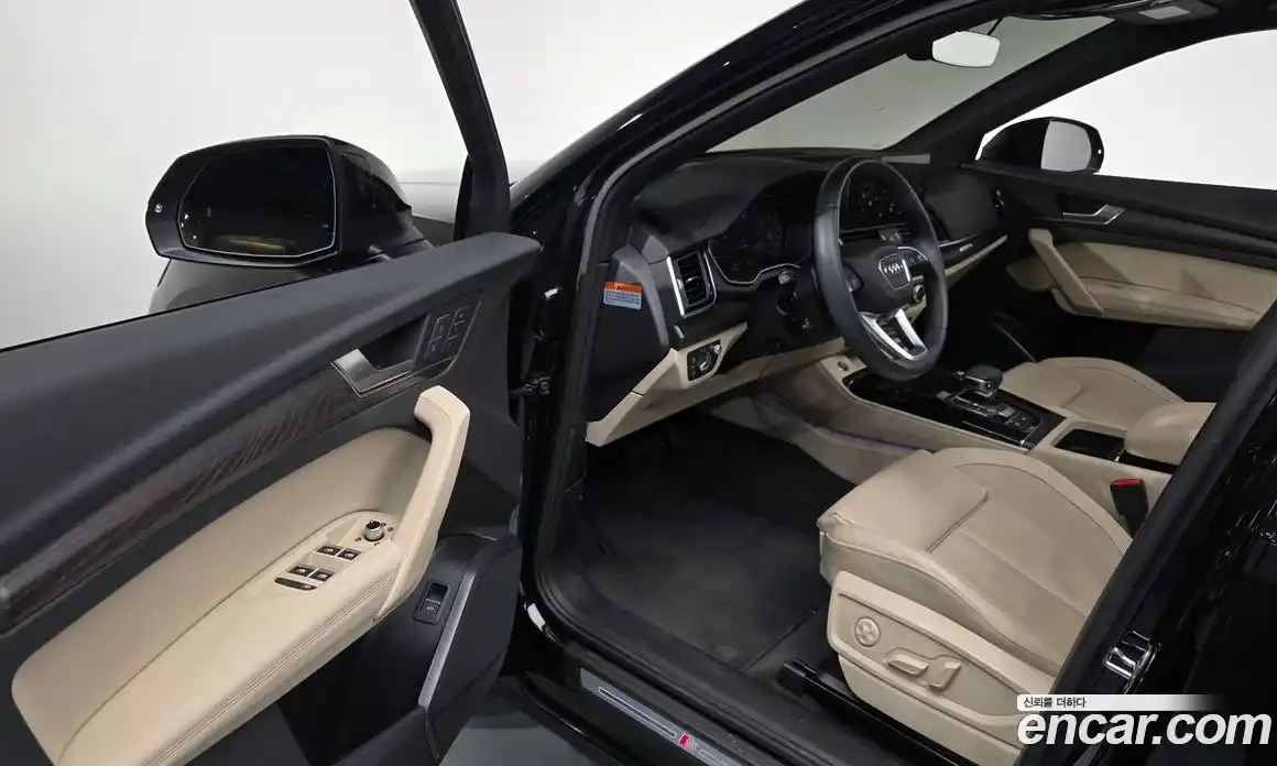 Audi Q5 2023 2.0 Автомат в Москве № 162810, фото 10