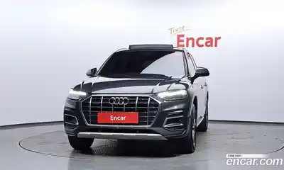 Audi Q5 2022 2.0 Автомат в Москве № 163070, миниатюра 4