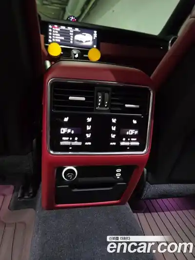 Porsche Cayenne 2023 3.0 Автомат в Москве № 165157, миниатюра 3