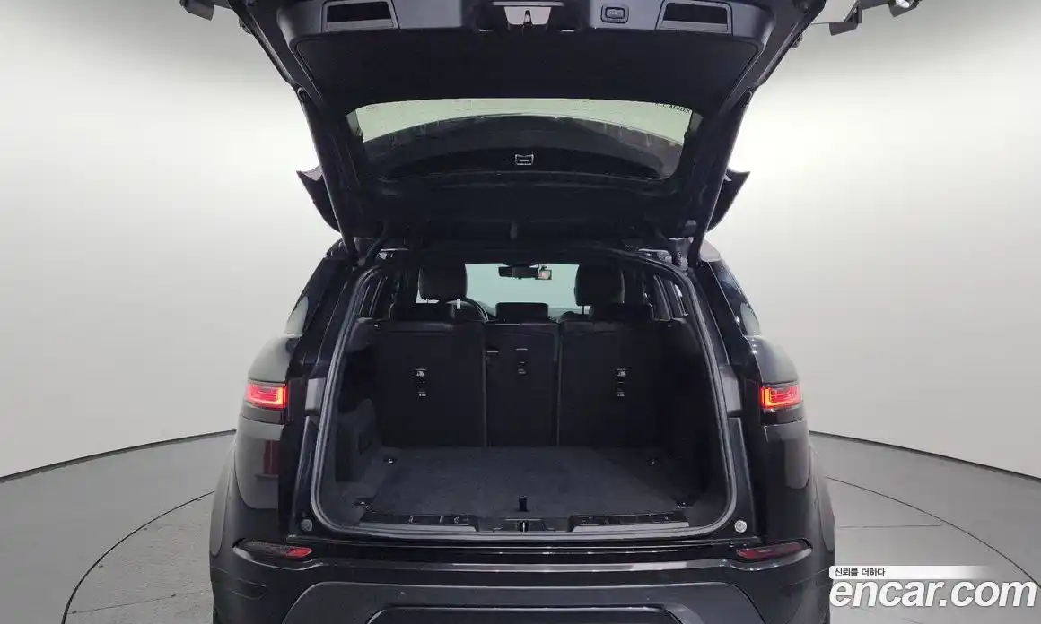 Land Rover Range-Rover Evoque 2020 2.0 Автомат в Москве № 166325, фото 20