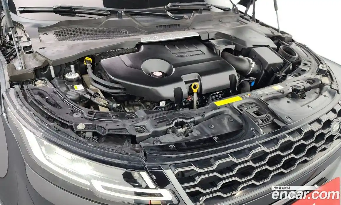 Land Rover Range-Rover Evoque 2020 2.0 Автомат в Москве № 166325, фото 6