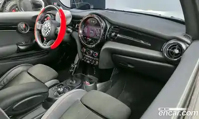 Mini Cooper 2022 2.0 Автомат в Москве № 167153, миниатюра 2