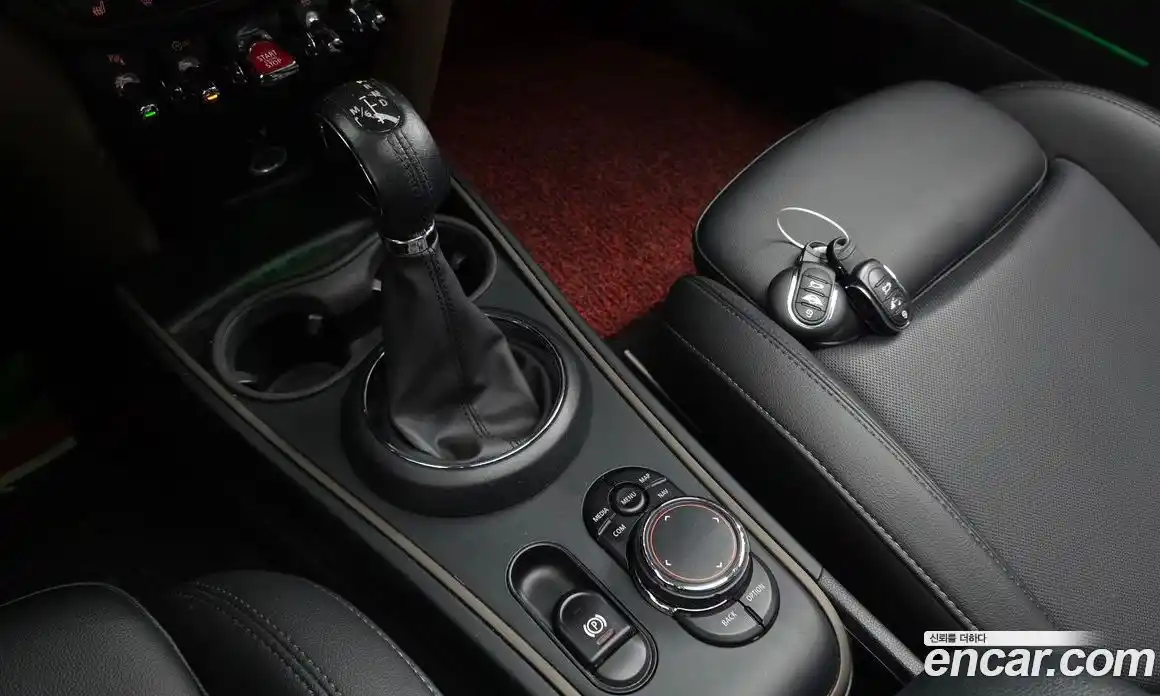 Mini Countryman 2018 1.5 Автомат в Москве № 167282, фото 17