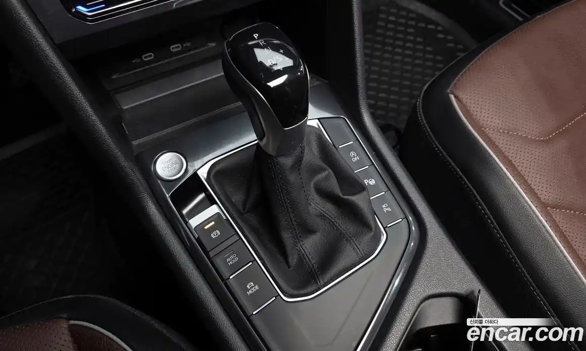 Volkswagen Tiguan 2024 2.0 Автомат в Москве № 168445, фото 17