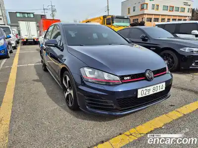 Volkswagen Golf, 2015