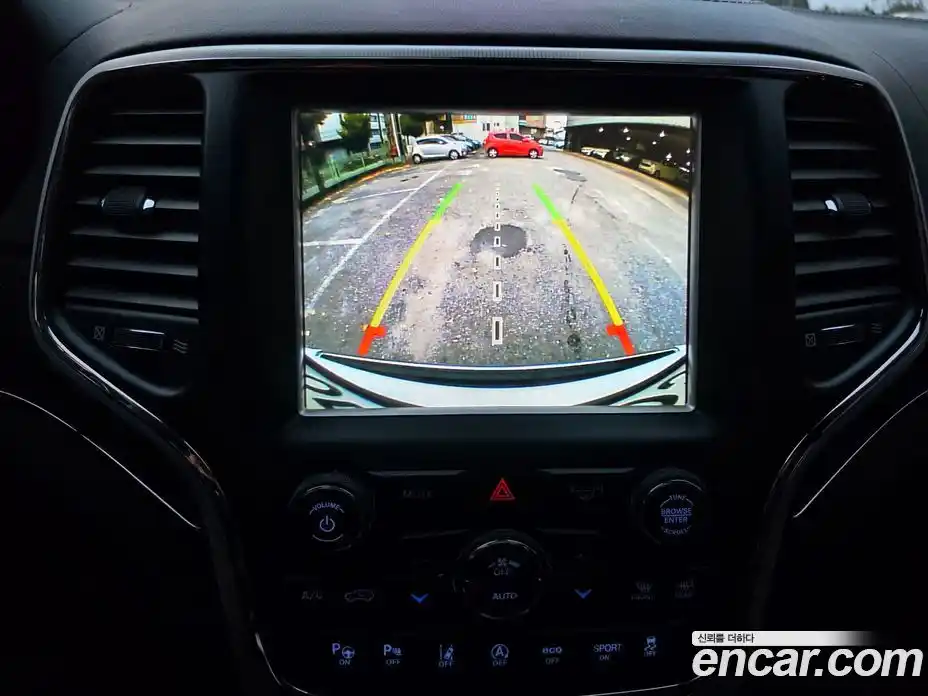 Jeep Cherokee 2018 3.0 Автомат в Москве № 170088, фото 16