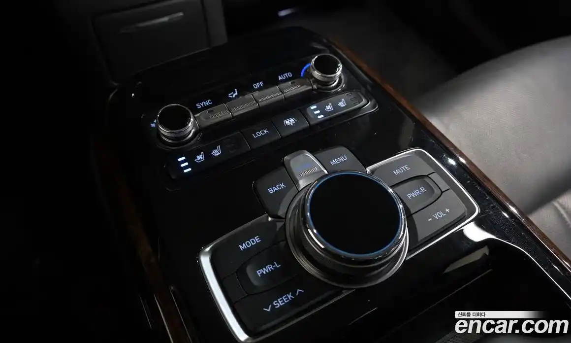 Genesis EQ900 2017 5.0 Автомат в Москве № 17176, фото 15