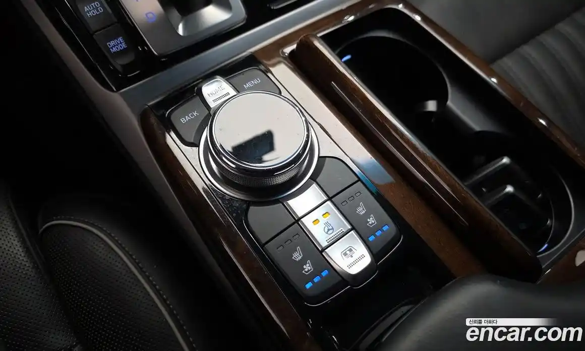 Genesis EQ900 2017 5.0 Автомат в Москве № 17176, фото 8