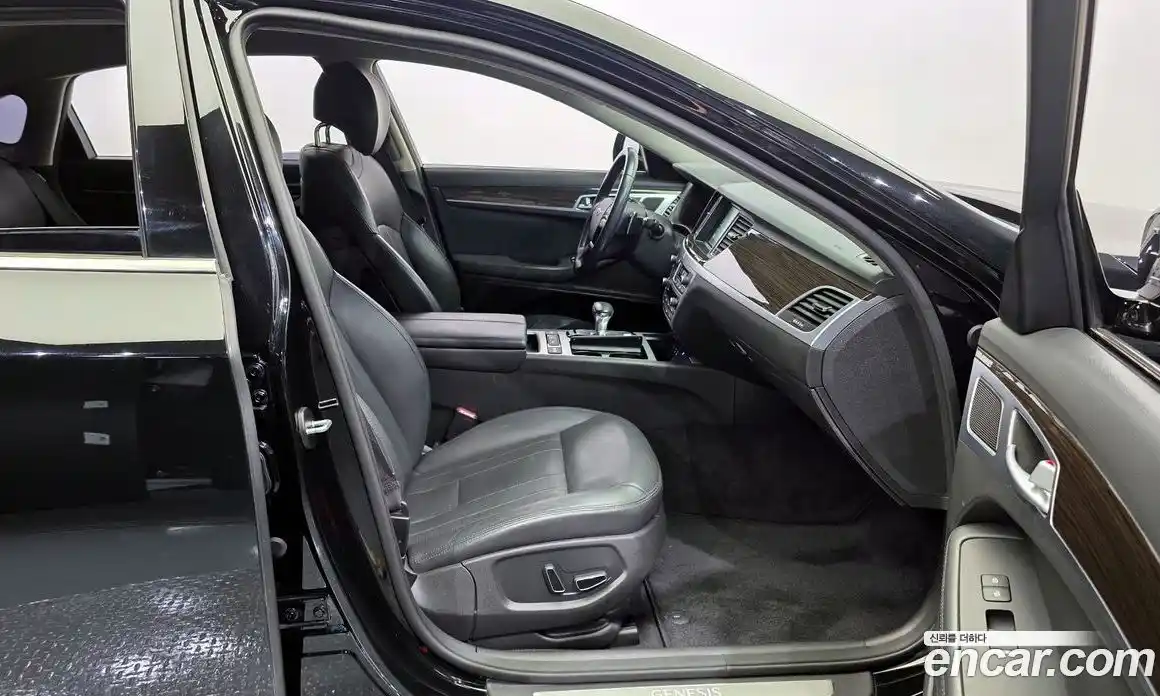 Genesis G80 2017 3.3 Автомат в Москве № 17220, фото 13