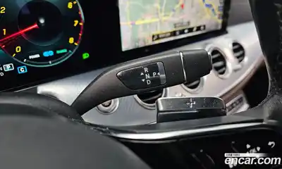 Mercedes-Benz E-Class 2021 2.0 Автомат в Москве № 177462, миниатюра 11