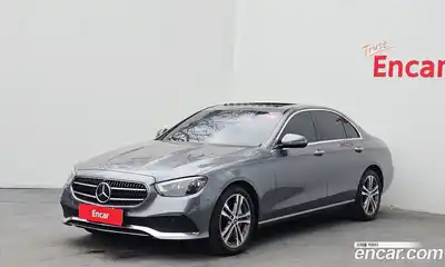 Mercedes-Benz E-Class 2021 2.0 Автомат в Москве № 177462, миниатюра 2