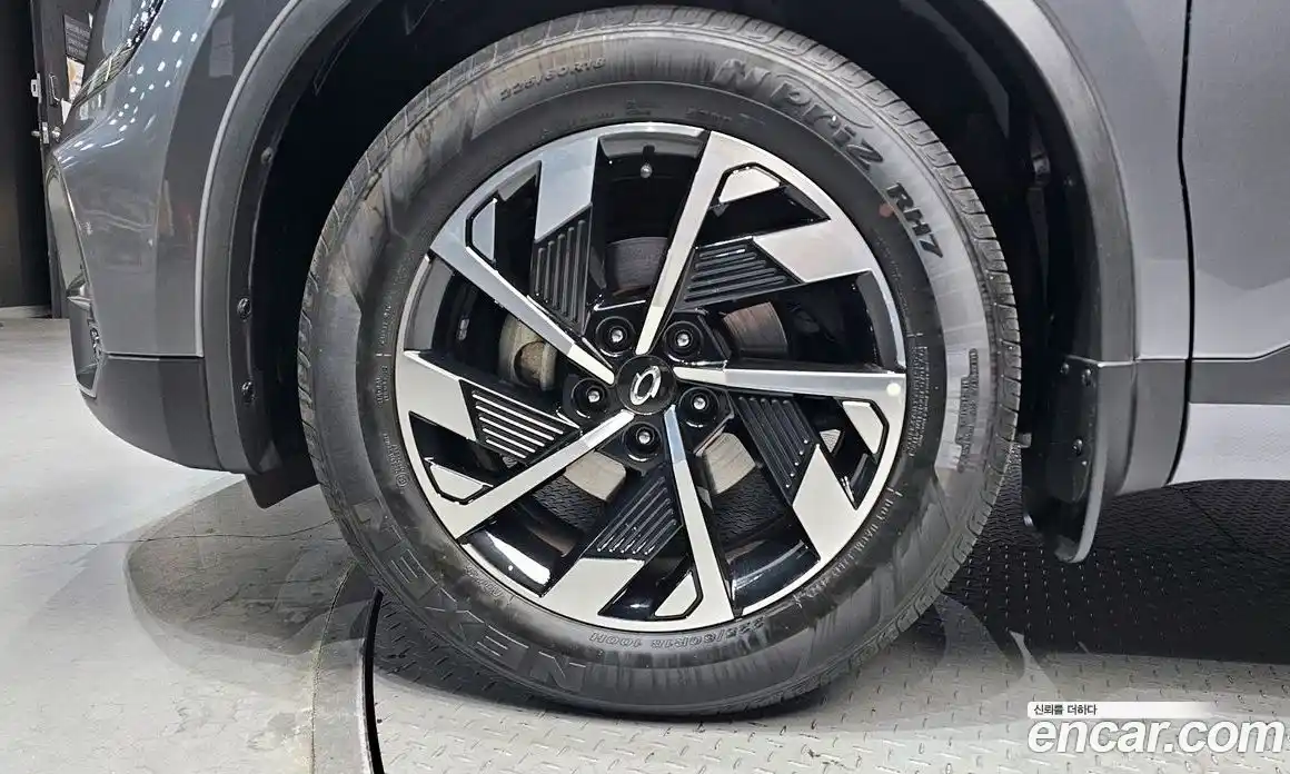 Renault QM6 2024 2.0 Автомат в Москве № 179322, фото 12