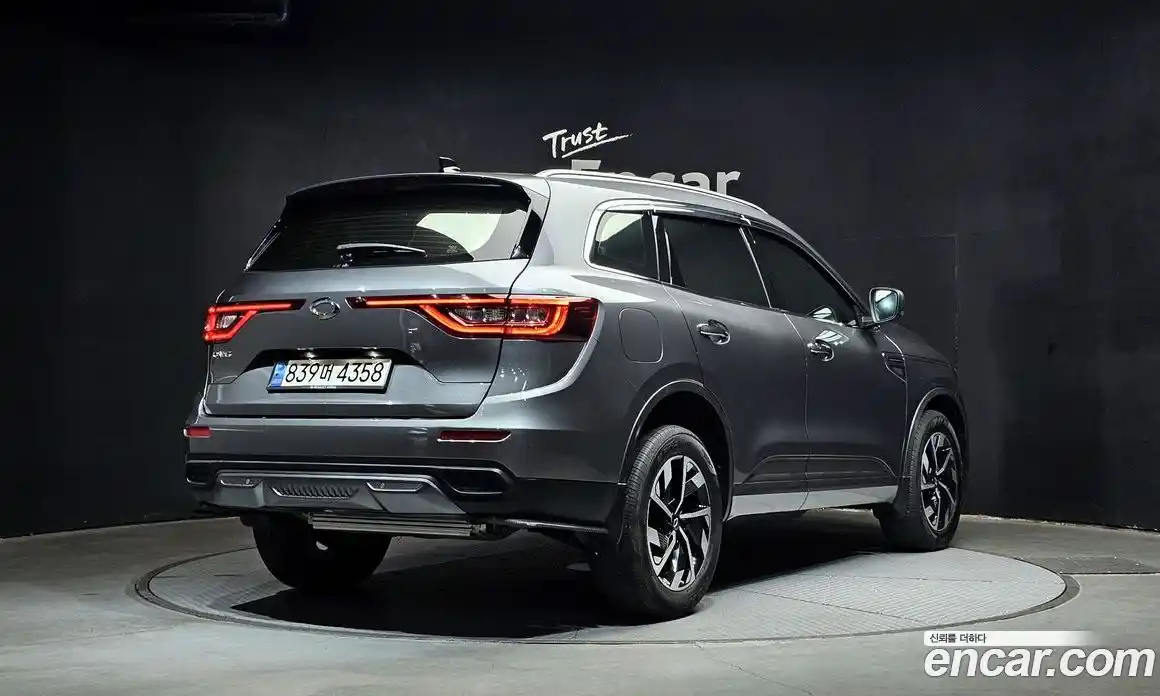 Renault QM6 2024 2.0 Автомат в Москве № 179322, фото 10