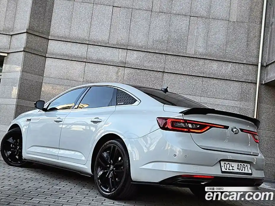 Renault SM6 2016 1.6 Автомат в Москве № 186557, фото 13