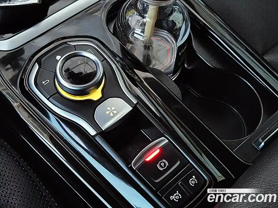 Renault SM6 2016 1.6 Автомат в Москве № 186557, фото 16