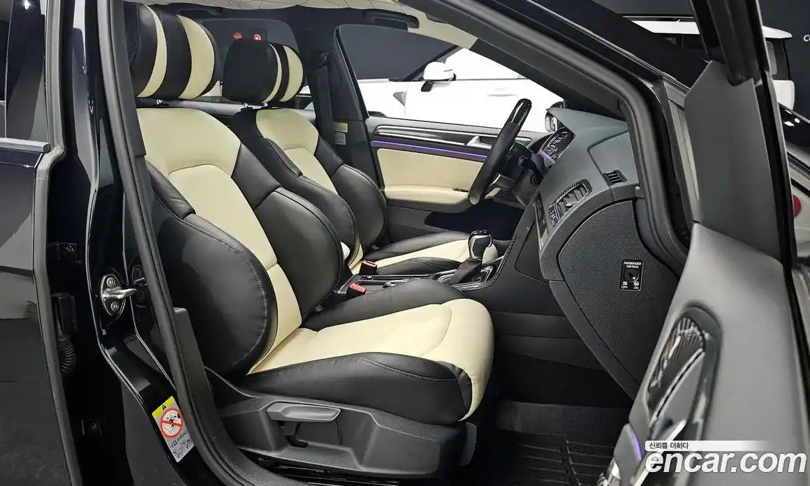 Volkswagen Golf 2014 2.0 Автомат в Москве № 189712, фото 6