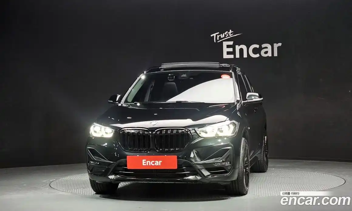 BMW X1 2021 2.0 Автомат в Москве № 191536, фото 3