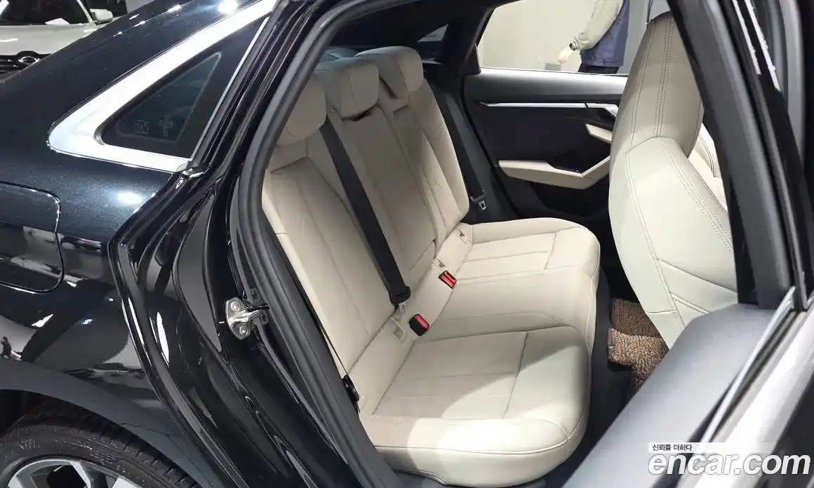 Audi A3 2024 2.0 Автомат в Москве № 191664, фото 7