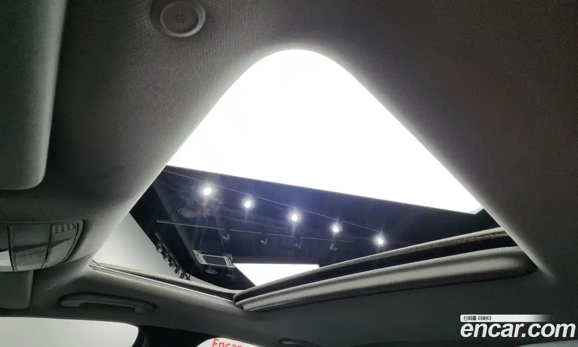 Mercedes-Benz E-Class 2018 2.0 Автомат в Москве № 194087, фото 15