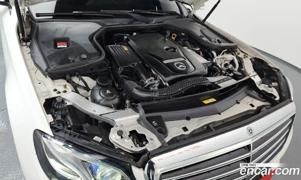 Mercedes-Benz E-Class 2018 2.0 Автомат в Москве № 194087, фото 7