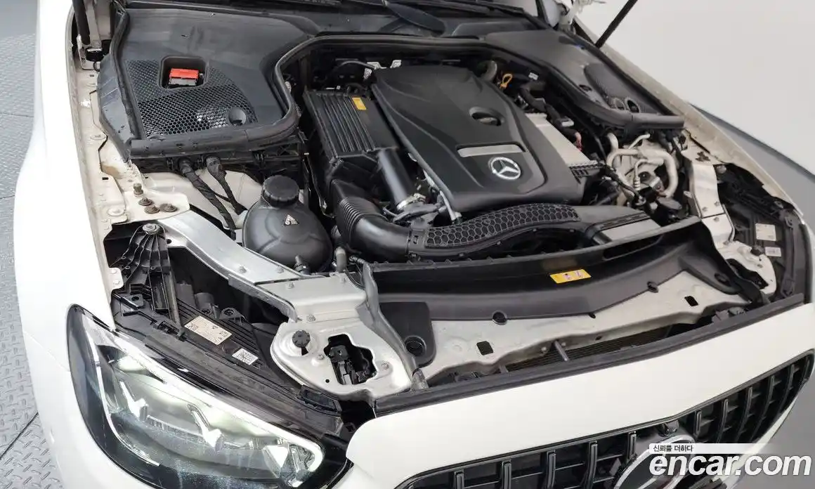 Mercedes-Benz E-Class 2021 2.0 Автомат в Москве № 194538, фото 6