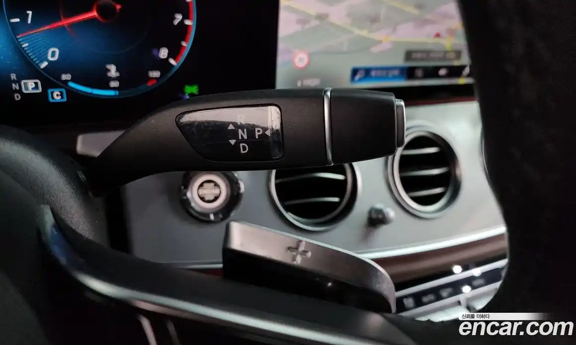 Mercedes-Benz E-Class 2021 2.0 Автомат в Москве № 194538, фото 9