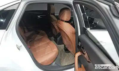 Audi A4 2022 2.0 Автомат в Москве № 195919, миниатюра 11