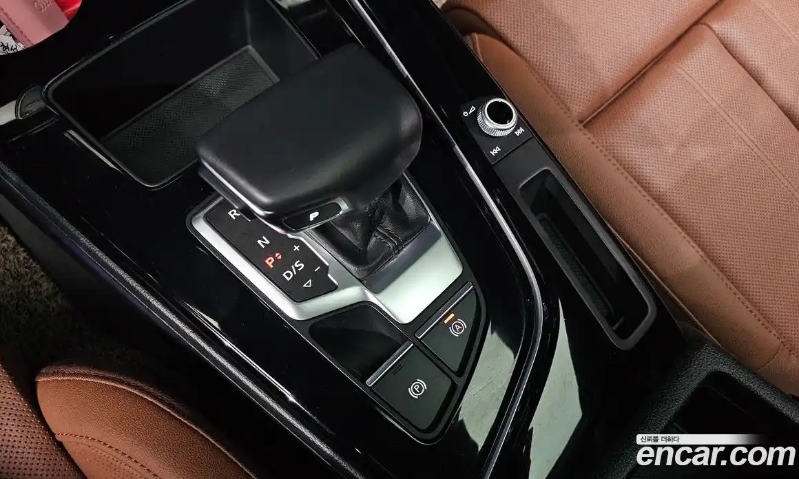 Audi A4 2022 2.0 Автомат в Москве № 195919, фото 9