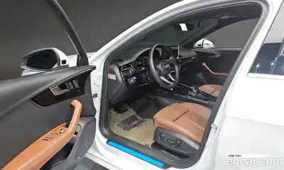 Audi A4 2022 2.0 Автомат в Москве № 195919, миниатюра 10