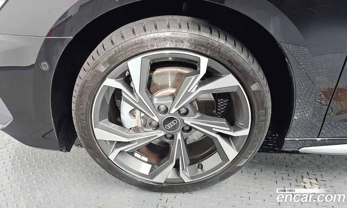 Audi A3 2024 2.0 Автомат в Москве № 195963, фото 12