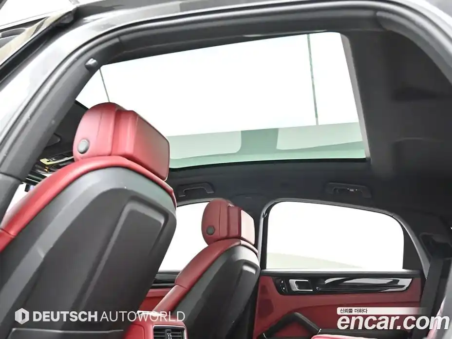 Porsche Cayenne 2020 3.0 Автомат в Москве № 197551, фото 19