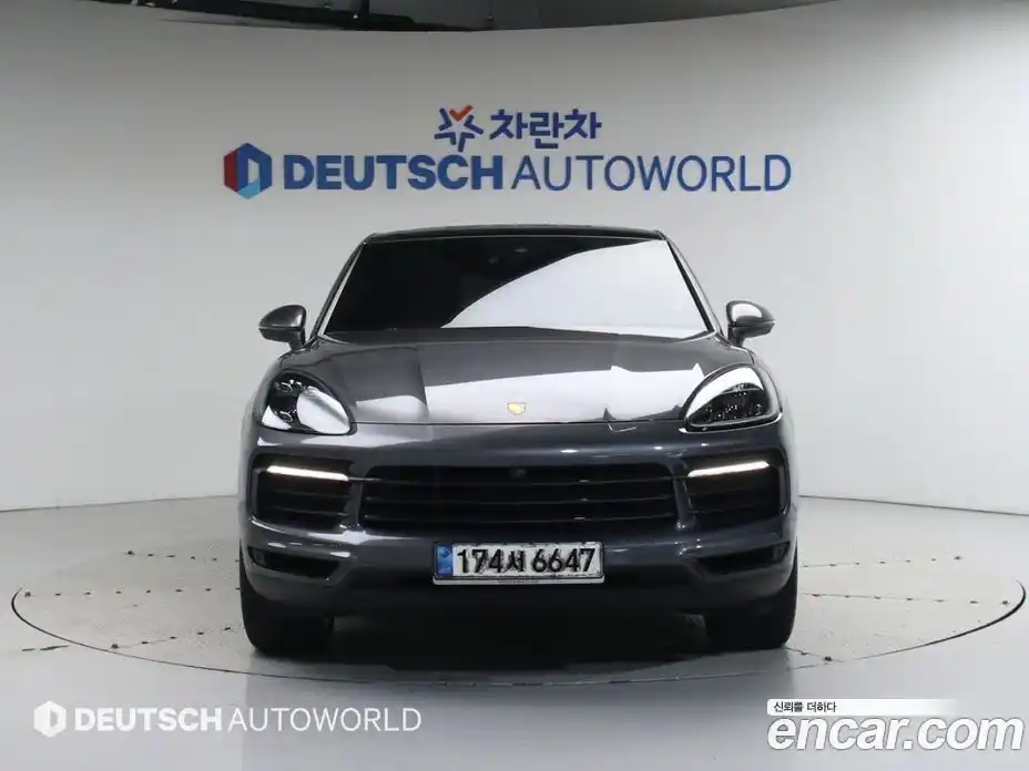 Porsche Cayenne 2020 3.0 Автомат в Москве № 197551, фото 3