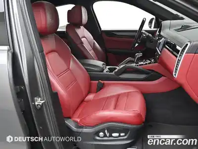 Porsche Cayenne 2020 3.0 Автомат в Москве № 197551, миниатюра 10