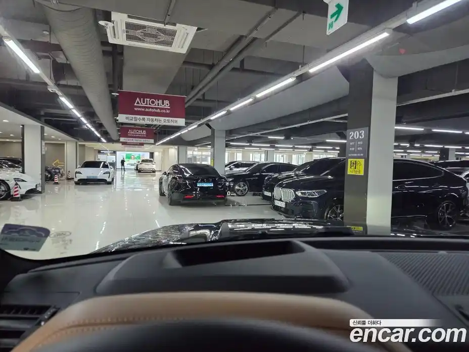 Land Rover Defender 2025 3.0 Автомат в Москве № 198086, фото 15