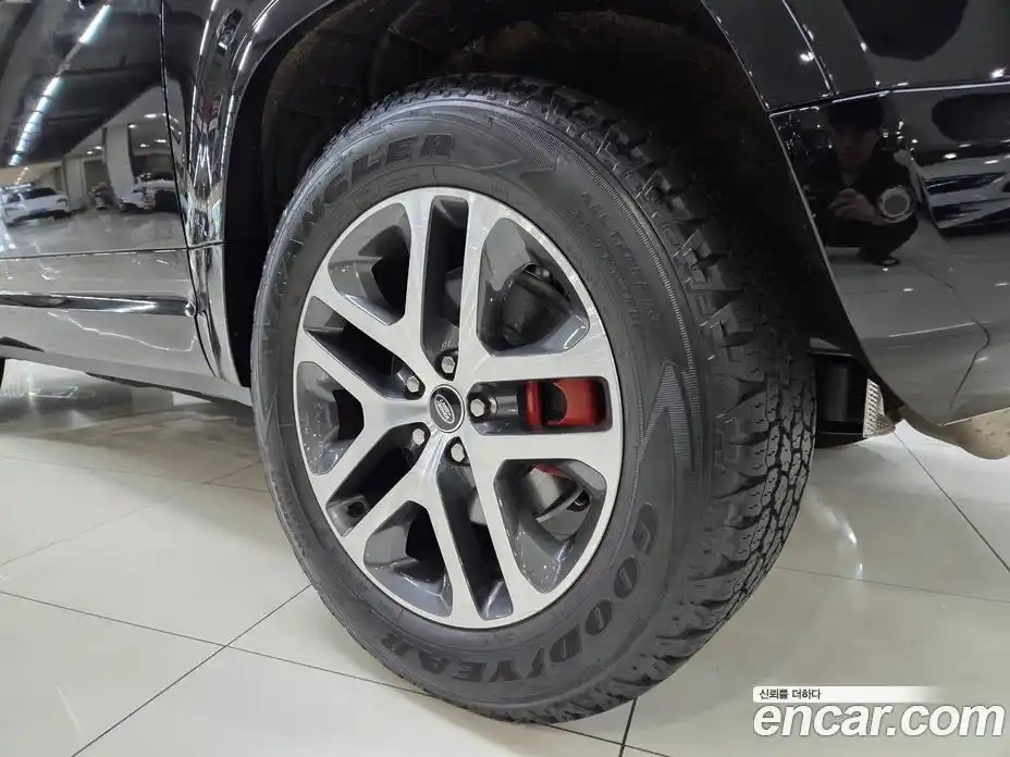 Land Rover Defender 2025 3.0 Автомат в Москве № 198086, фото 20