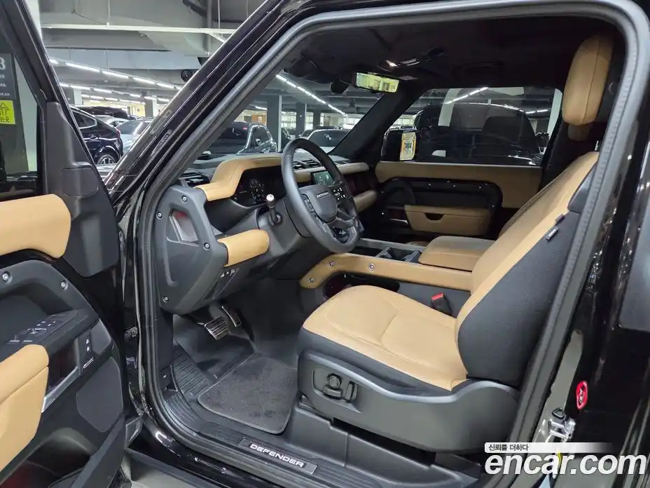 Land Rover Defender 2025 3.0 Автомат в Москве № 198086, фото 7