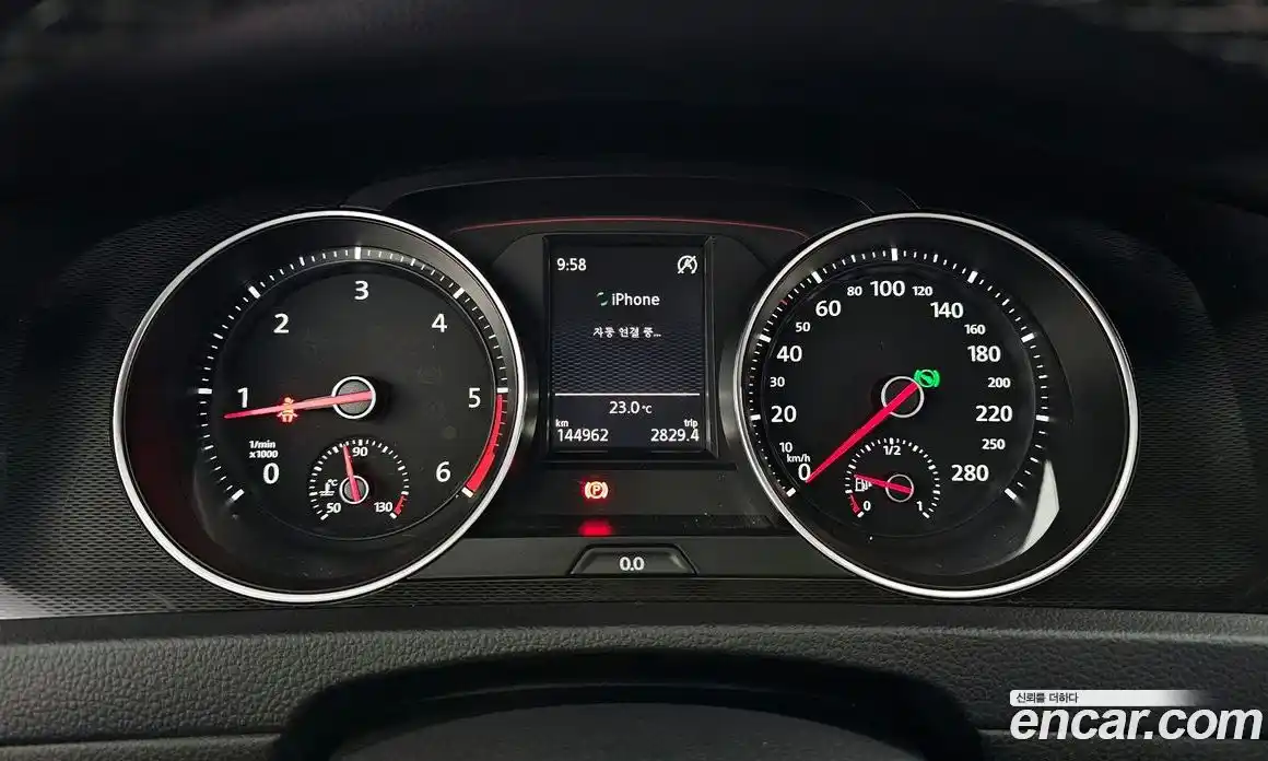 Volkswagen Golf 2015 2.0 Автомат в Москве № 199181, фото 11