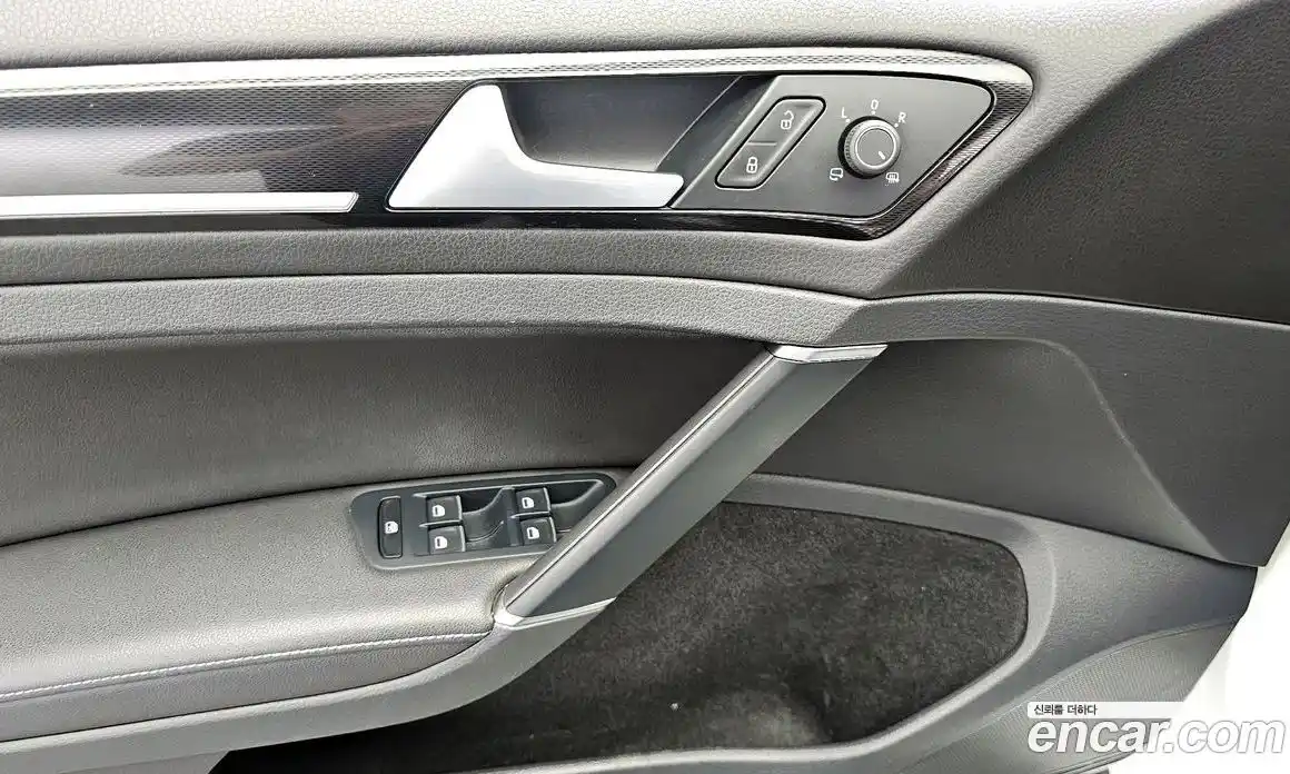 Volkswagen Golf 2015 2.0 Автомат в Москве № 199181, фото 18