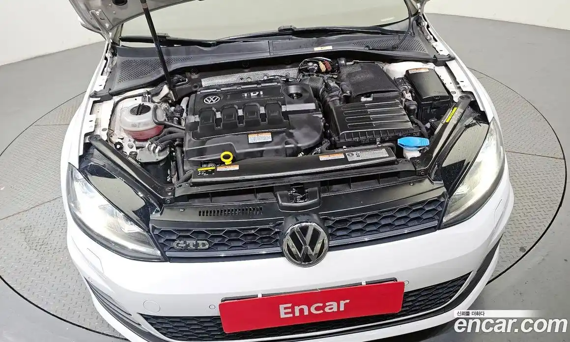 Volkswagen Golf 2015 2.0 Автомат в Москве № 199181, фото 4