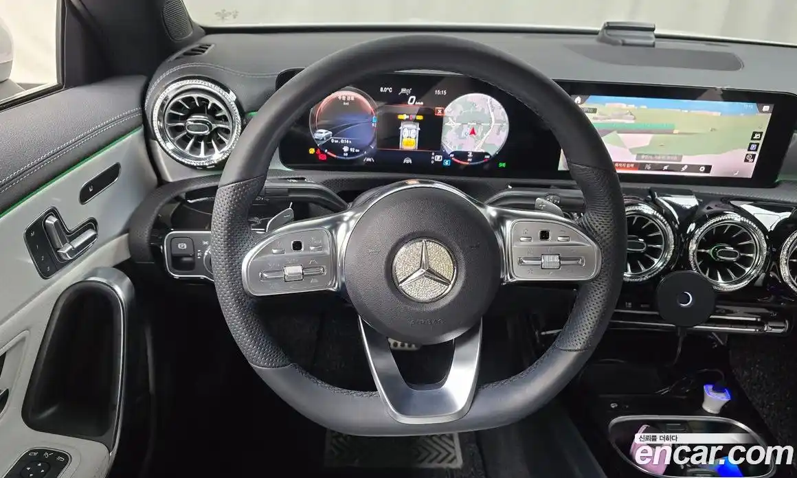 Mercedes-Benz CLA-Class 2023 2.0 Автомат в Москве № 202231, фото 13