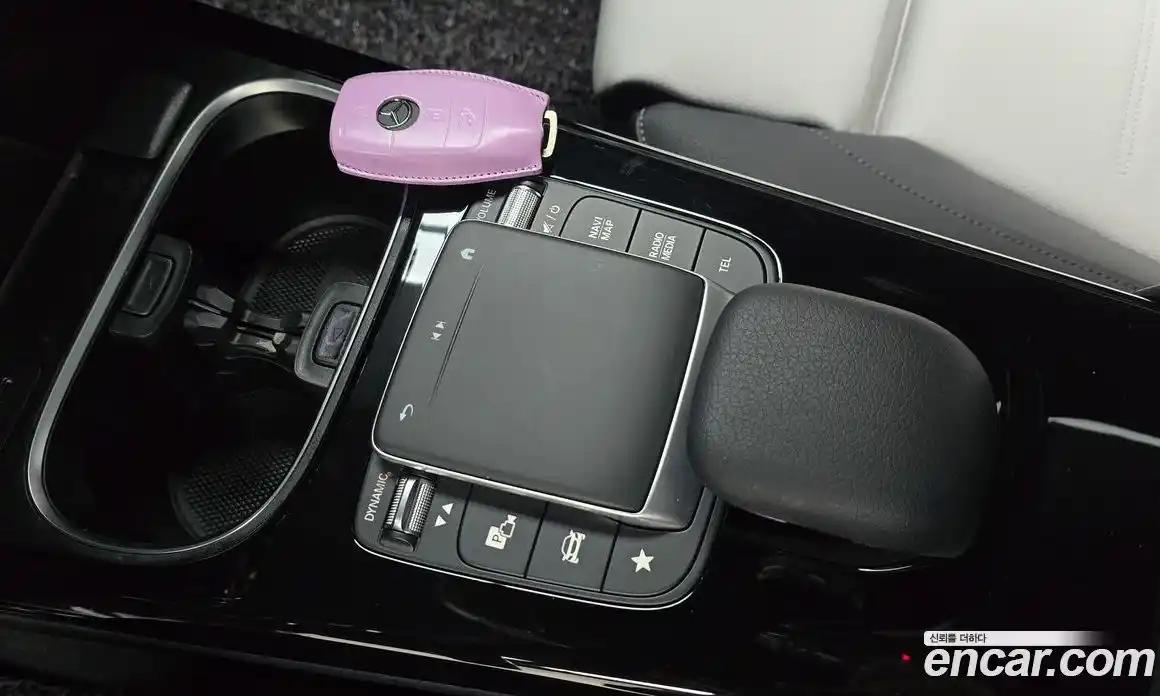 Mercedes-Benz CLA-Class 2023 2.0 Автомат в Москве № 202231, фото 20