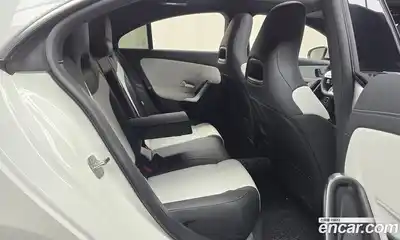 Mercedes-Benz CLA-Class 2023 2.0 Автомат в Москве № 202231, миниатюра 4