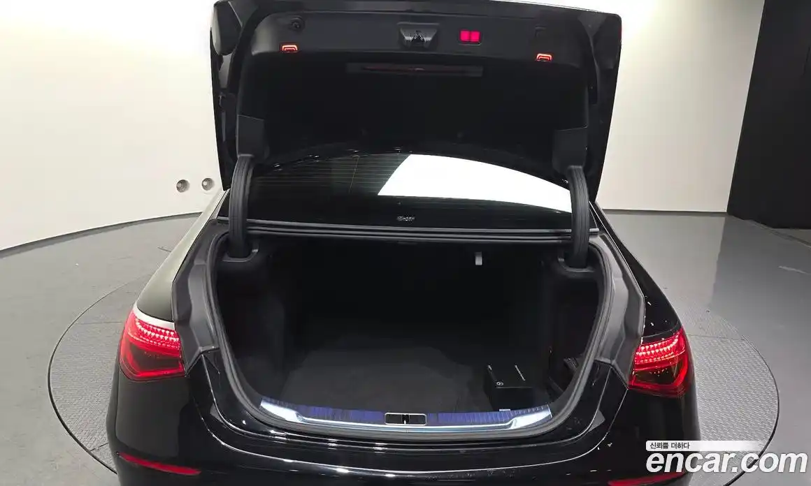 Mercedes-Benz S-Class 2022 2.9 Автомат в Москве № 206197, фото 20