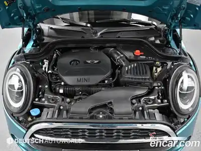 Mini Cooper Convertible 2019 2.0 Автомат в Москве № 208545, миниатюра 6