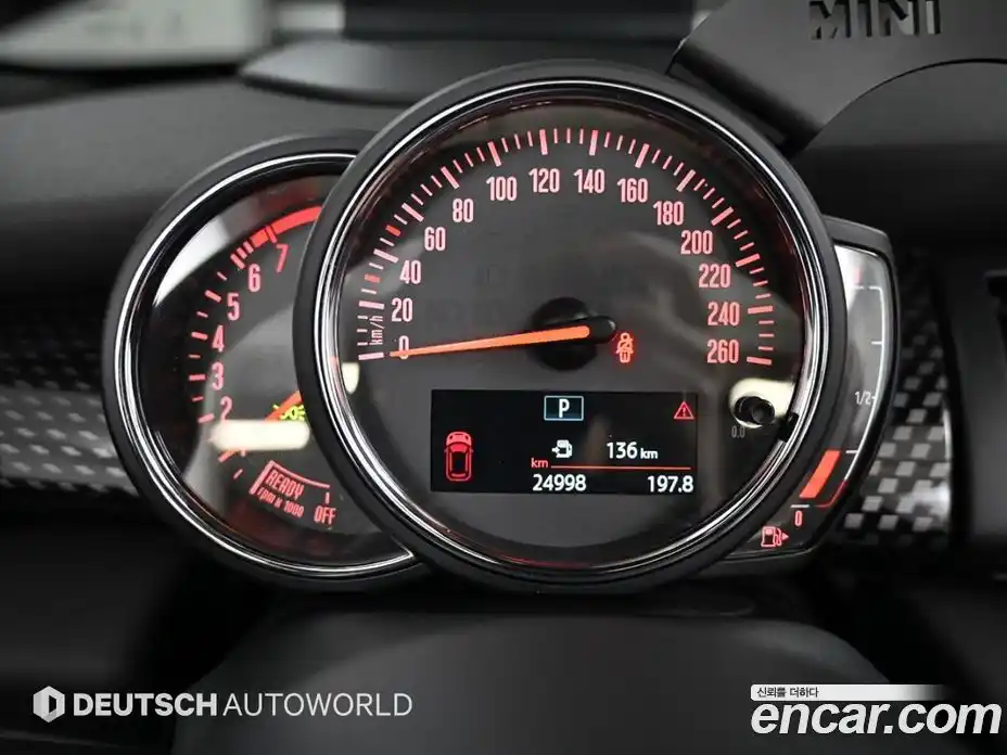 Mini Cooper Convertible 2019 2.0 Автомат в Москве № 208545, фото 8