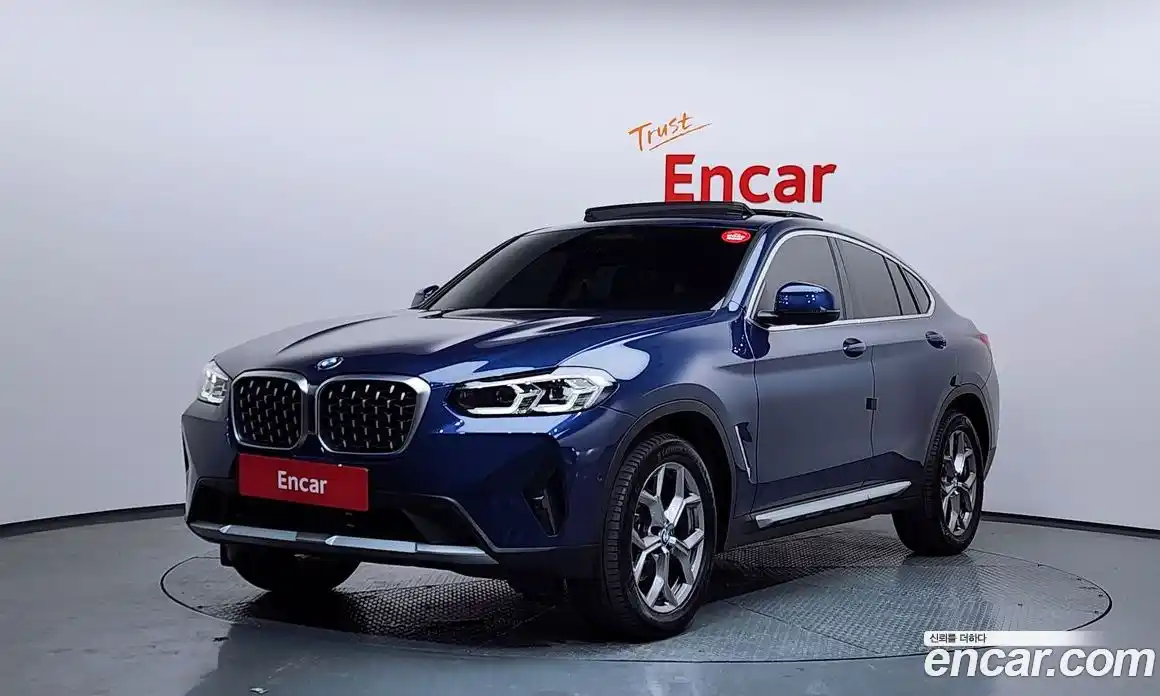 BMW X4 2023 2.0 Автомат в Москве № 211043, фото 1