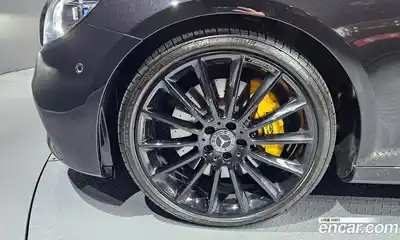 Mercedes-Benz E-Class 2022 2.0 Автомат в Москве № 212003, миниатюра 12