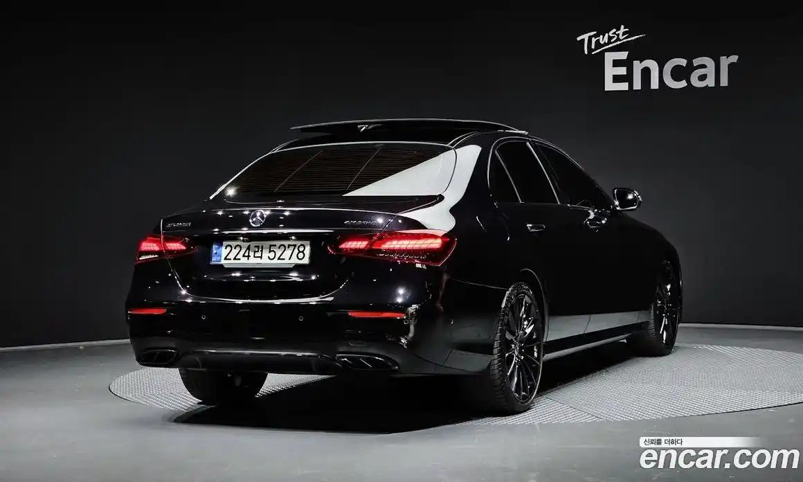 Mercedes-Benz E-Class 2022 2.0 Автомат в Москве № 212003, фото 13