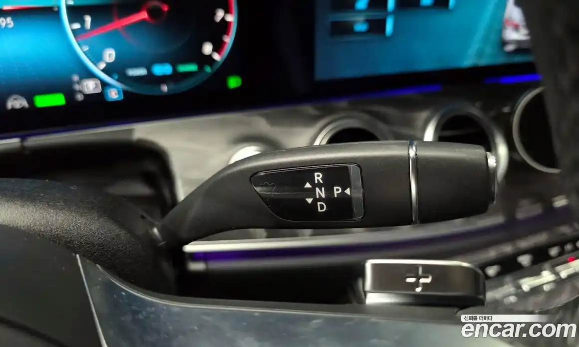 Mercedes-Benz E-Class 2022 2.0 Автомат в Москве № 212003, фото 14