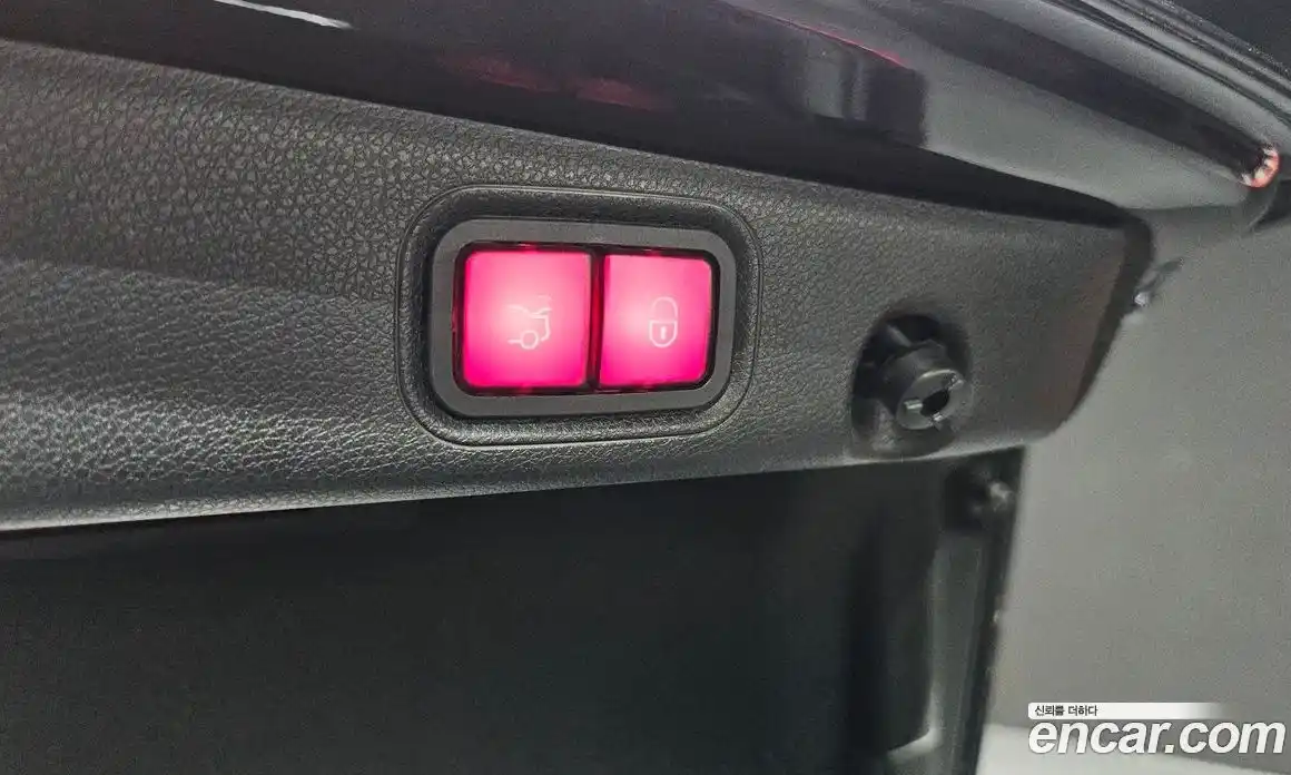 Mercedes-Benz E-Class 2022 2.0 Автомат в Москве № 212003, фото 17